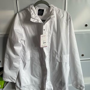 Mondetta Outdoor Project rain jacket